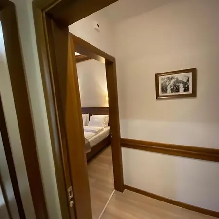 Argjiro Hotel 4*