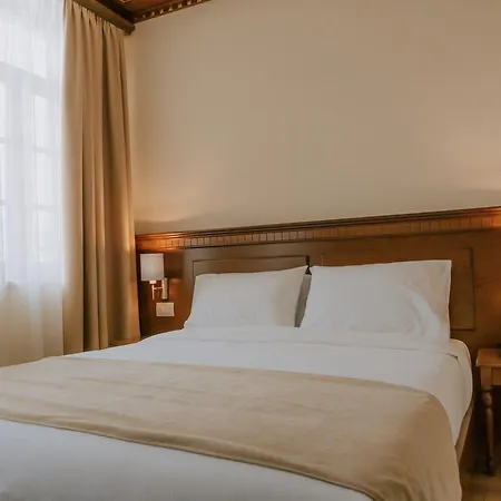 Argjiro Hotel 4*
