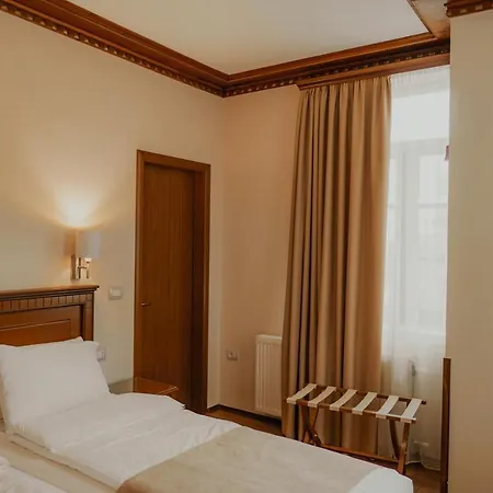 Argjiro Hotel