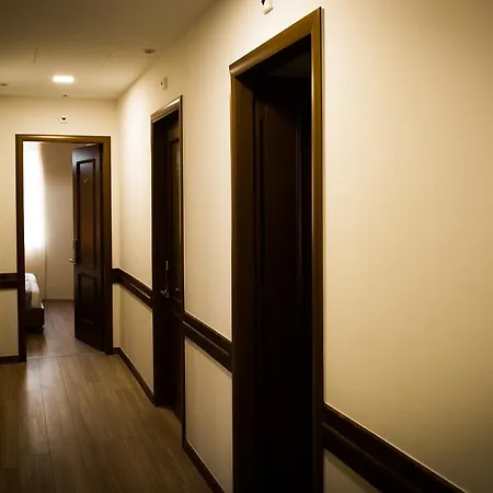 Hotel Argjiro