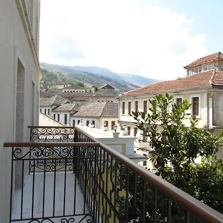 Argjiro Hotel 4*